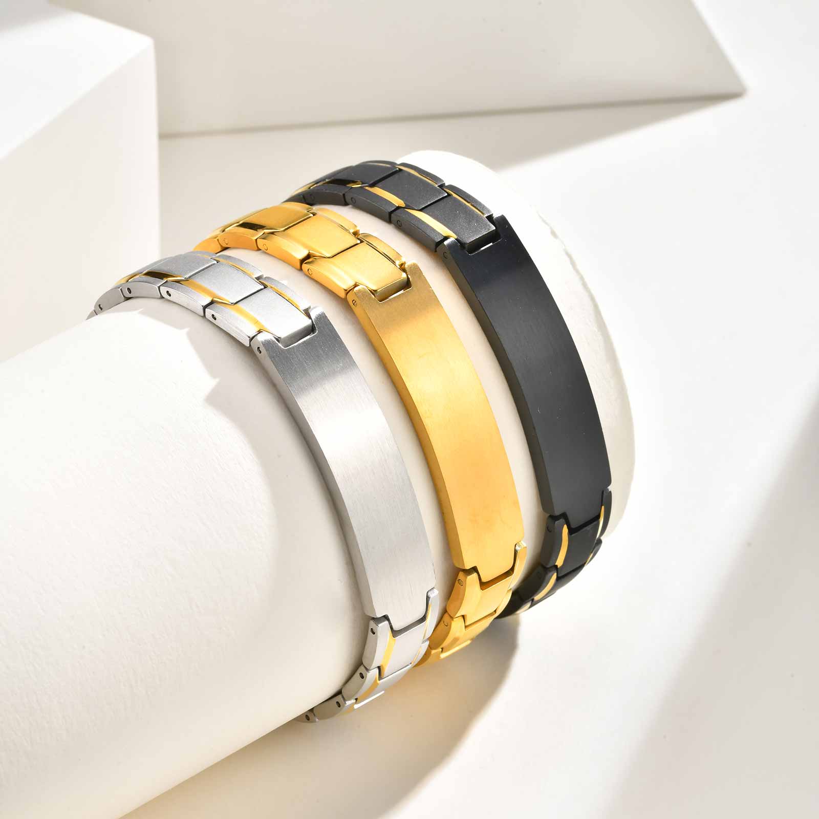 اسم مخصص النص محفورة سوار للرج - مراجعة Jewelry Watches Men وسعره