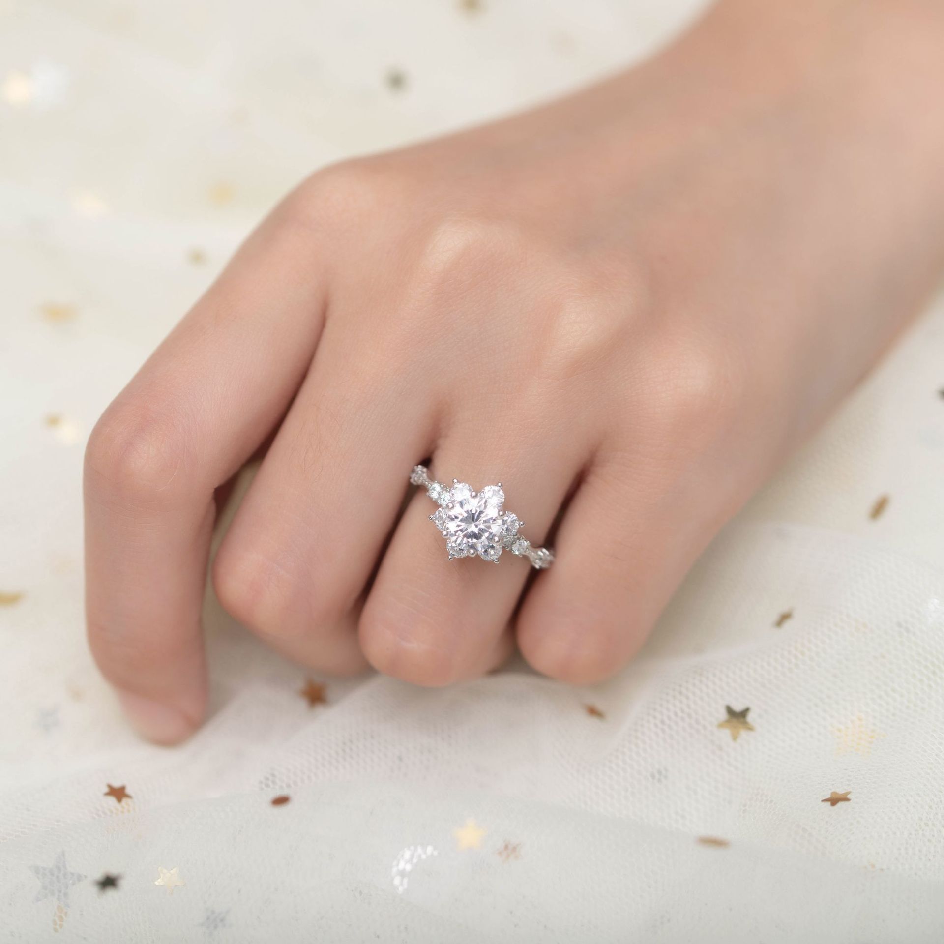 YANHUI Real PT950 البلاتين موي - مراجعة Moissanite Ring وسعره