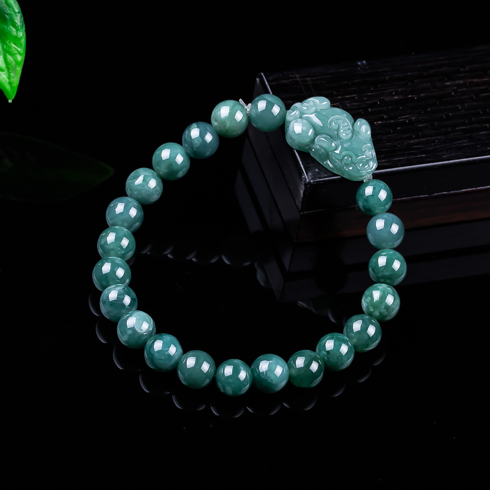 سوار بيكسيو من اليشم البورمي ا - مراجعة Jewelry & Watches Bench وسعره
