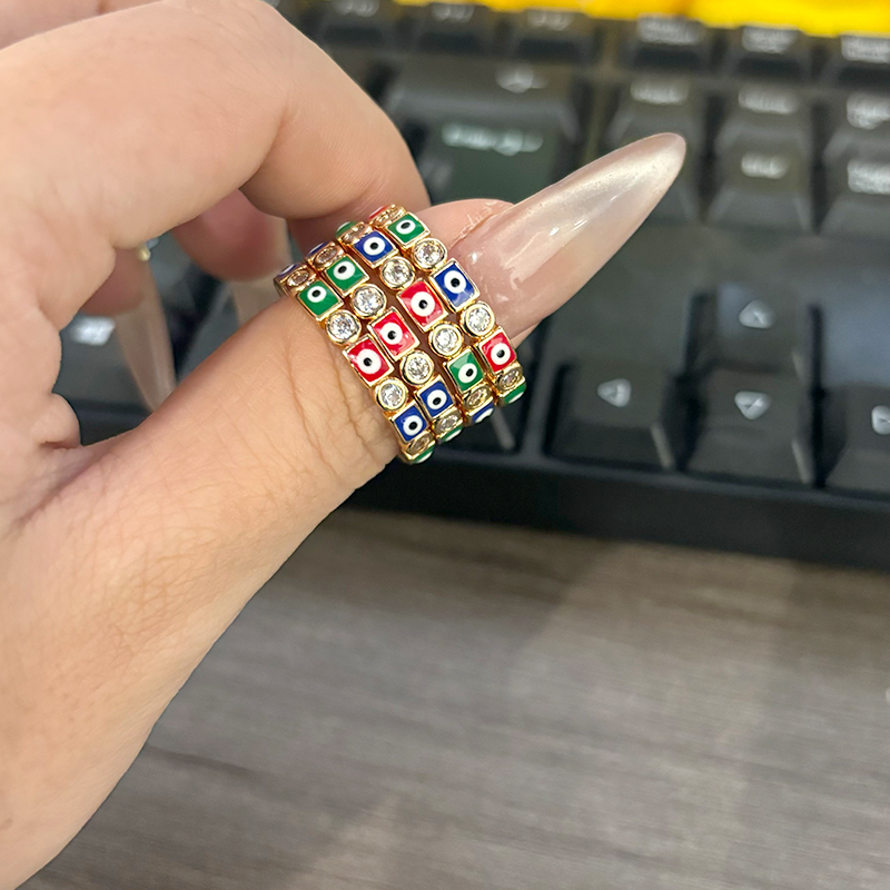 2024 جديد ملون أحمر وردي أزرق  - مراجعة Moissanite Ring وسعره