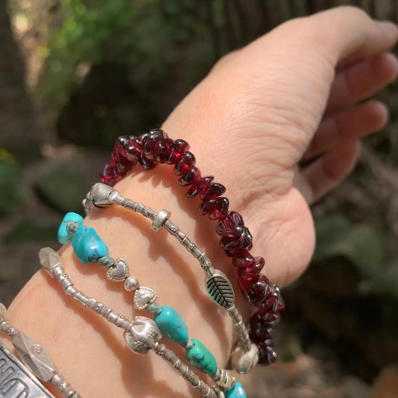 سوار العقيق الطبيعي للمرأة كري - مراجعة Gemstone Bracelet Healing وسعره
