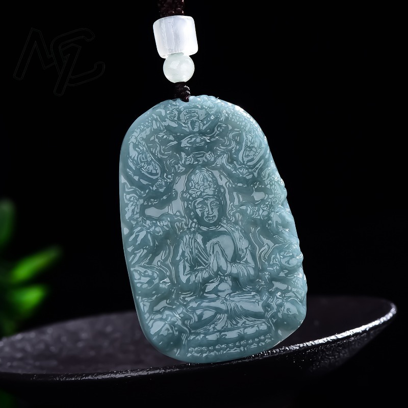 قلادة جوانيين من اليشم الطبيعي - مراجعة Necklace Pendant وسعره