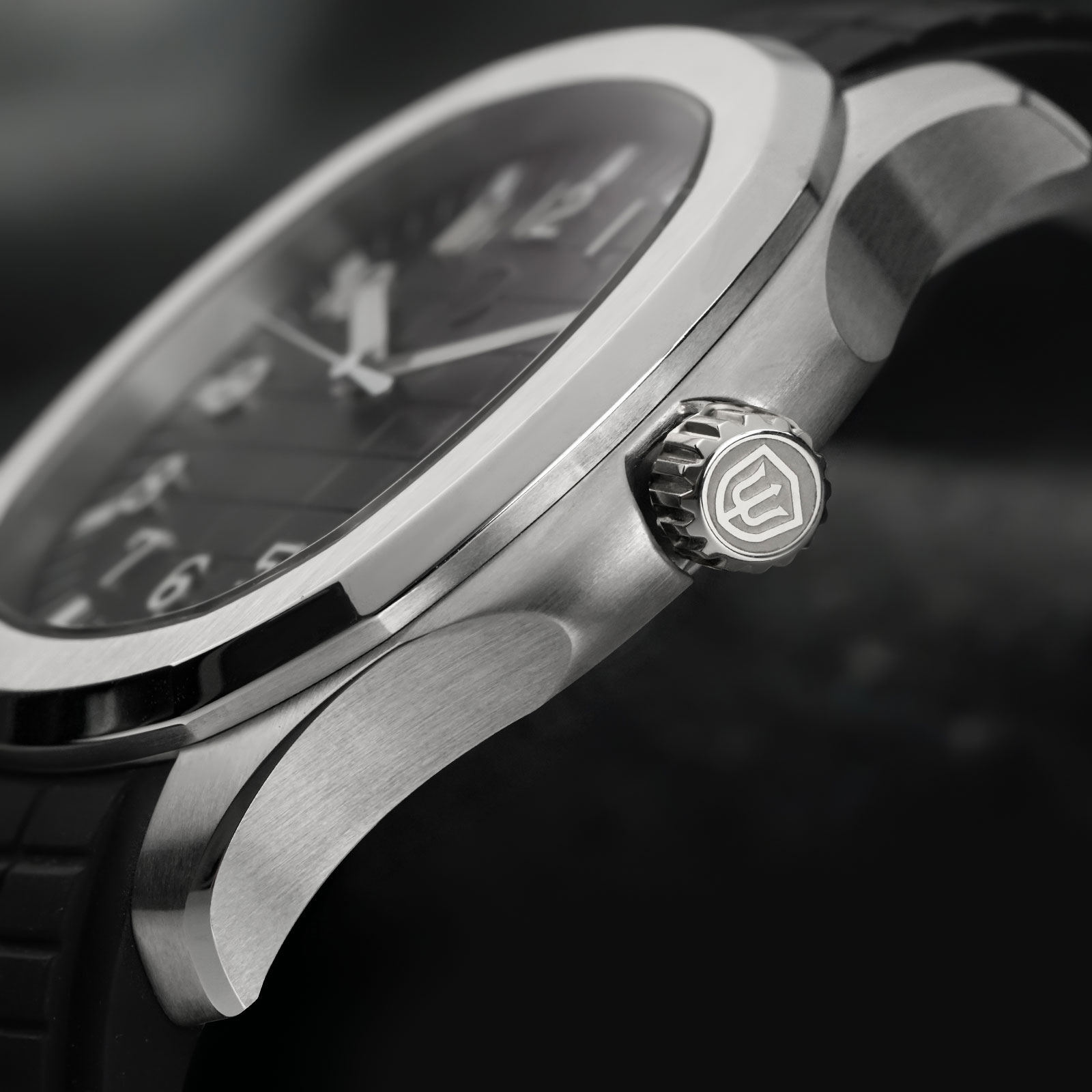 ساعة غوص للرجال من Watchdives  - مراجعة Jewelry Watches Vintage وسعره