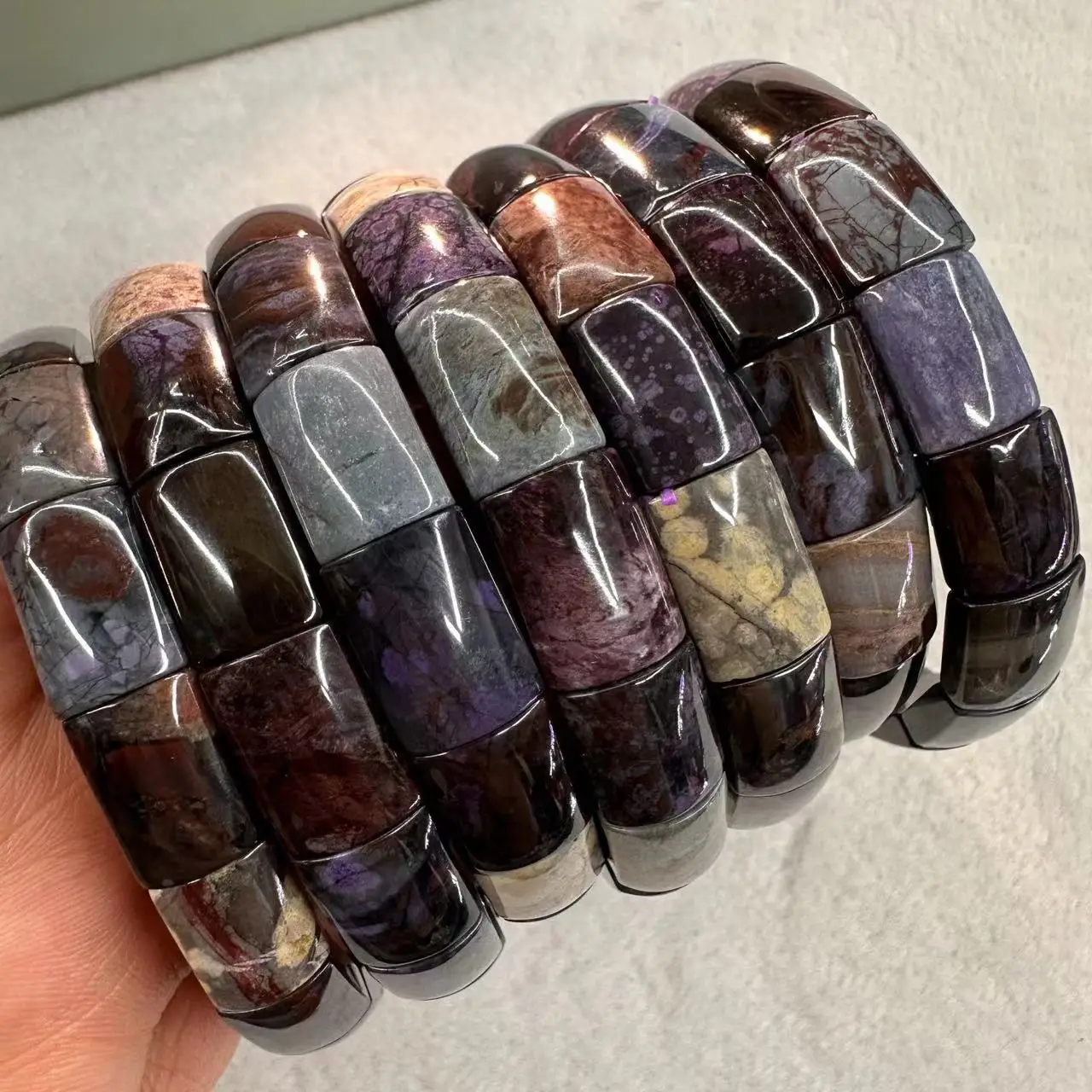 AAA الطبيعية Sugilite سوار 10* - مراجعة Gemstone Bracelet Healing وسعره