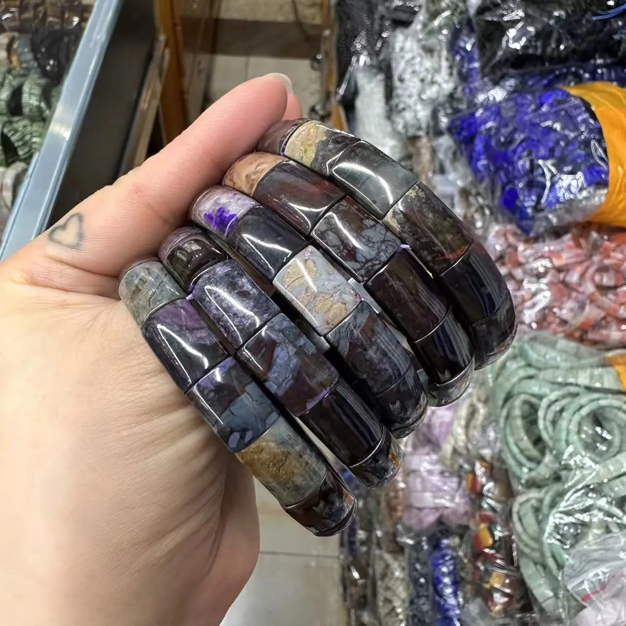 AAA الطبيعية Sugilite سوار 10* - مراجعة Gemstone Bracelet Healing وسعره
